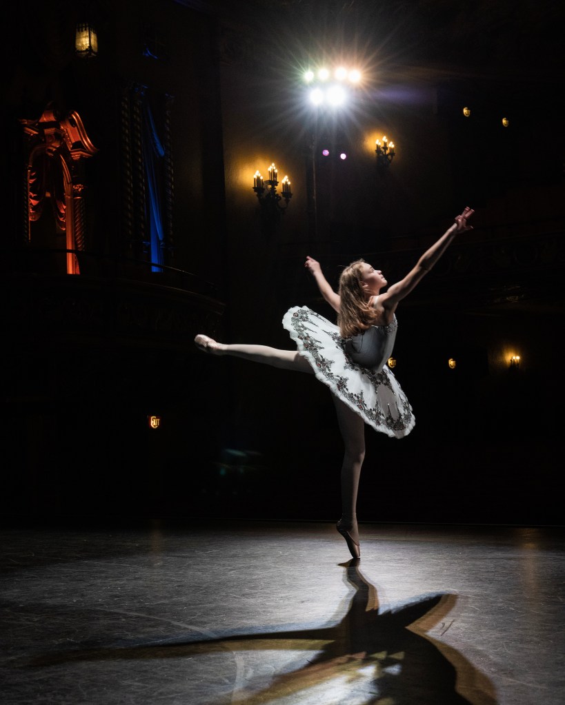 Dabour Photography photographing his dance ambassadors at the State Theatre