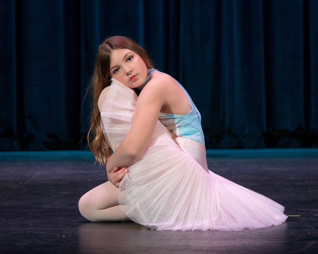 Dabour Photography photographing his dance ambassadors at the State Theatre