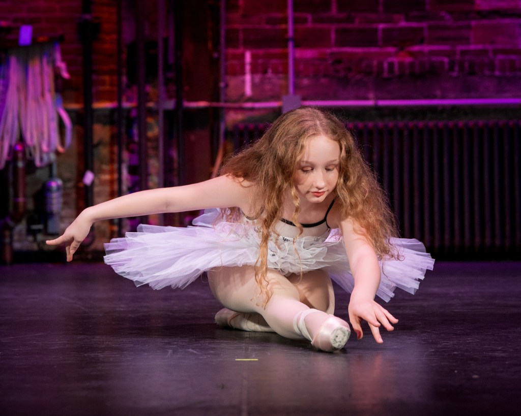 Dabour Photography photographing his dance ambassadors at the State Theatre