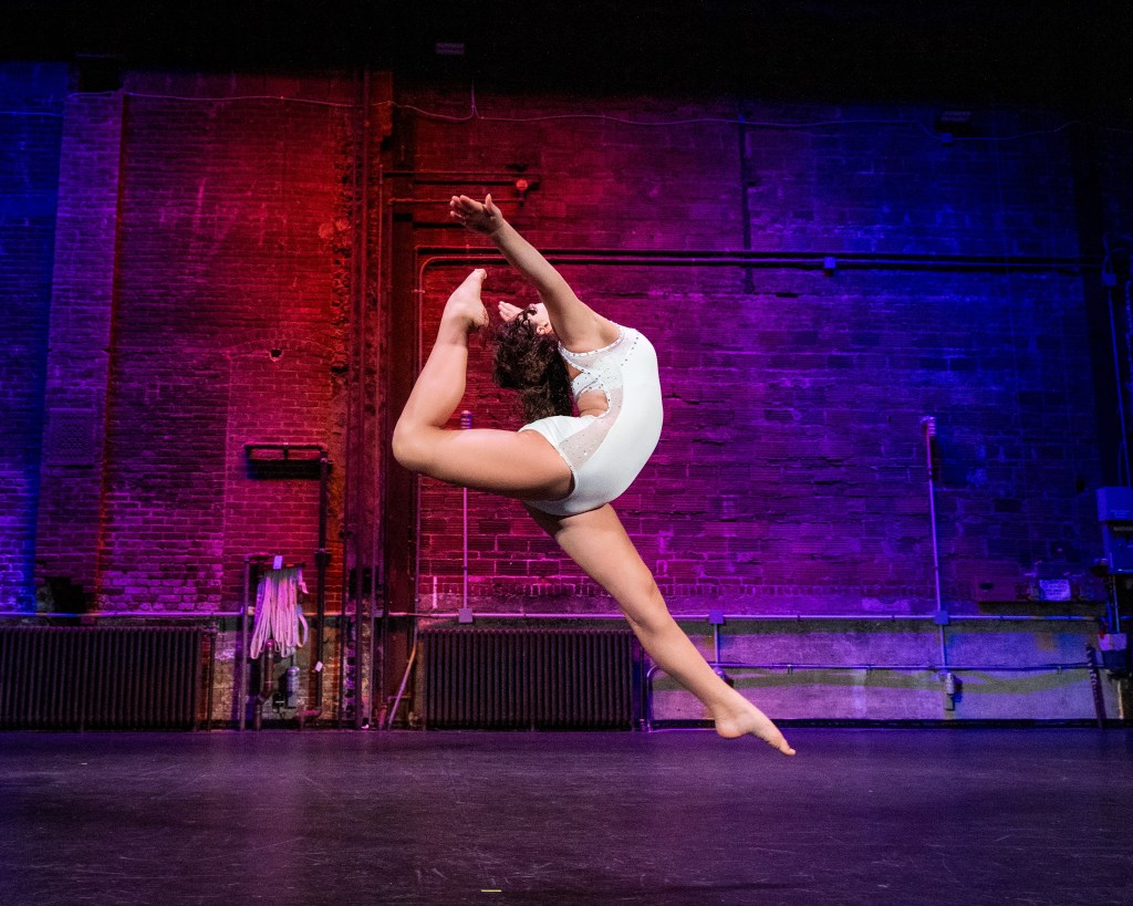 Dabour Photography photographing his dance ambassadors at the State Theatre