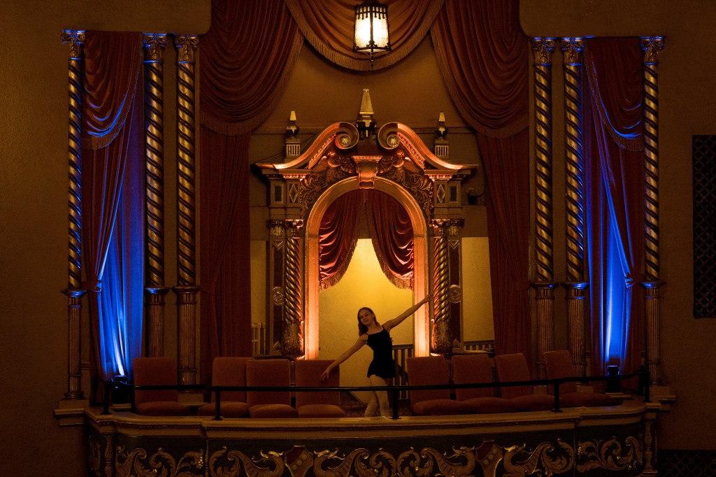 Dabour Photography photographing his dance ambassadors at the State Theatre