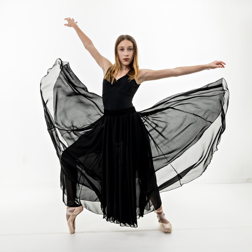 Ellery performing with flowy fabrics during a 'Skirts and Scarves' dance portrait session by Dave Dabour